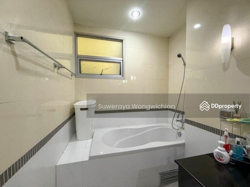 ขาย - Baan Klang Krung Siam-Pathumwan : บ้านกลางกรุง สยาม-ปทุมวัน คอนโดมิเนียม, กรุงเทพ