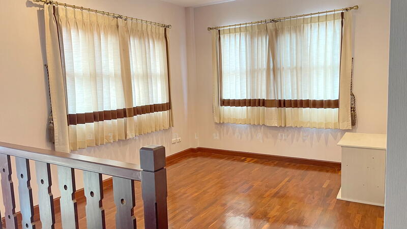 ให้เช่า - Laddarom Rattanathibet : ลัดดารมย์ รัตนาธิเบศร์, นนทบุรี