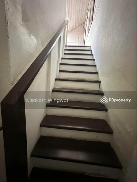 For Rent - 4-Bedroom Townhouse, Bangkok