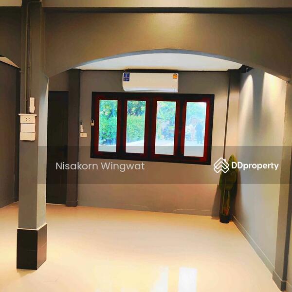 ให้เช่า - ทาวน์เฮาท์ 2-ห้องนอน, กรุงเทพ