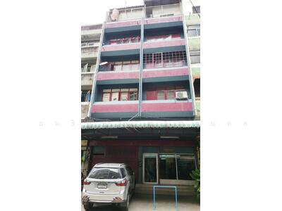 ขาย - ขายตึกแถว 2 คูหา 6 ชั้น ขนาด 30 ตรว.พื้นที่ใช้สอย 720 ตรม. ซอยเสรีไทย 3, กรุงเทพ