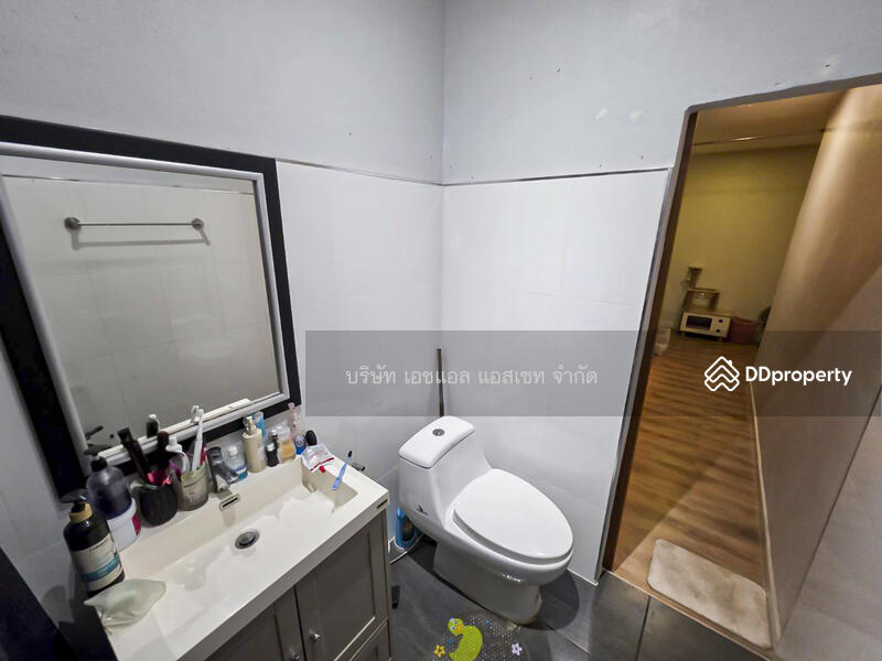 ขาย - อาคารพาณิชย์ 4.5 ชั้น ซอย งามวงศ์วาน 28 บางเขน, กรุงเทพ