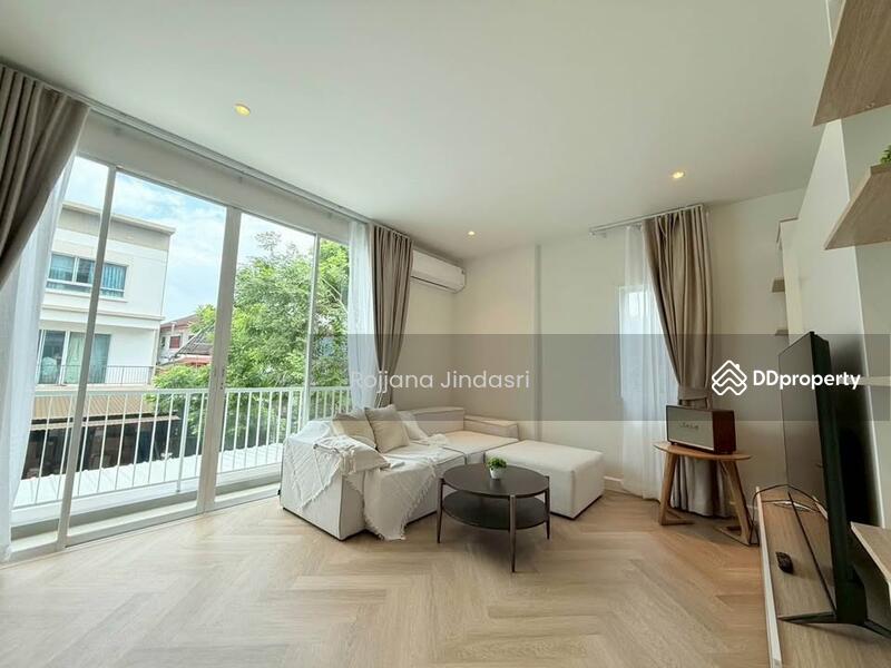 For Rent - Lumpini Town Place Ratchayothin-Sena, Bangkok