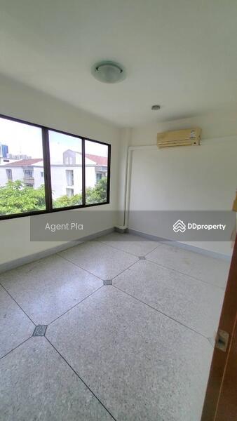 ให้เช่า - Commercial building for rent in Soi Lasalle (SPSAD3291), กรุงเทพ