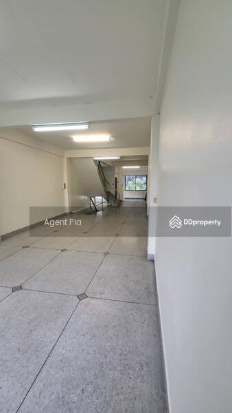 ให้เช่า - Commercial building for rent in Soi Lasalle (SPSAD3291), กรุงเทพ