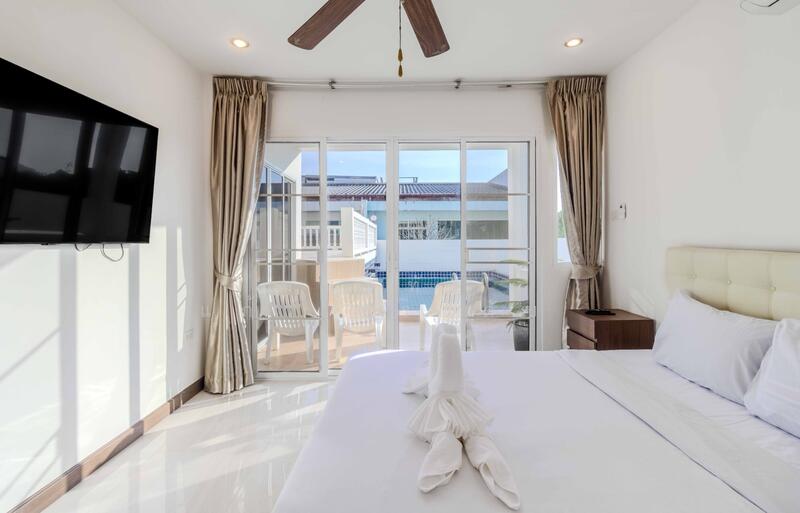 Pool Villa For Sale 9.5 MB 3 Bedrooms, 4 Bathrooms, Snooker Room, Phuket, Rawai, Muang Phuket, Phuket, 3 Bedrooms, 266 sqm, Villa For Sale, by Monruthai Kaewpradab, 60147588 - DDproperty.com