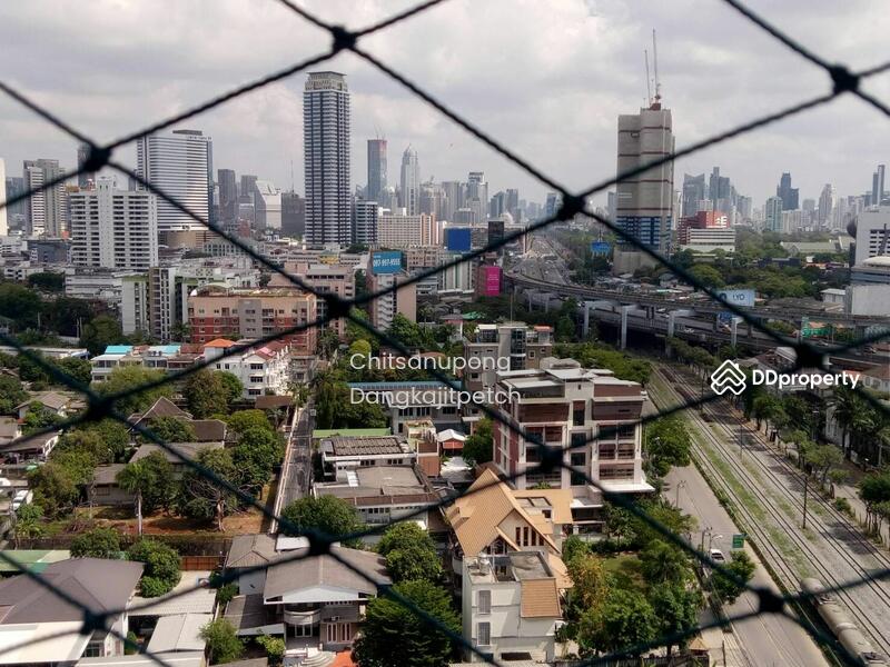 For Sale - The Royal Navin Tower, Bangkok