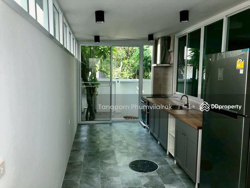For Rent - 3-Bedroom House, Bangkok