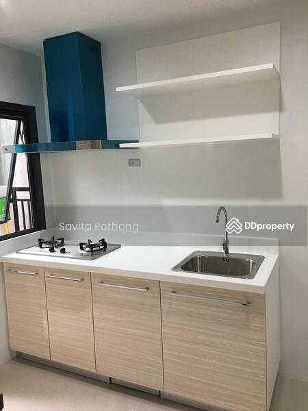 For Rent - 2-Bedroom House, Bangkok