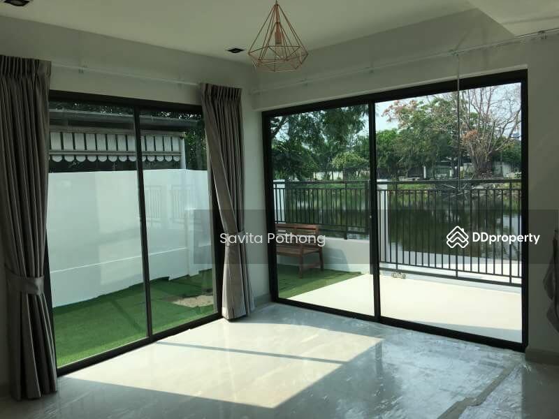 For Rent - 2-Bedroom House, Bangkok