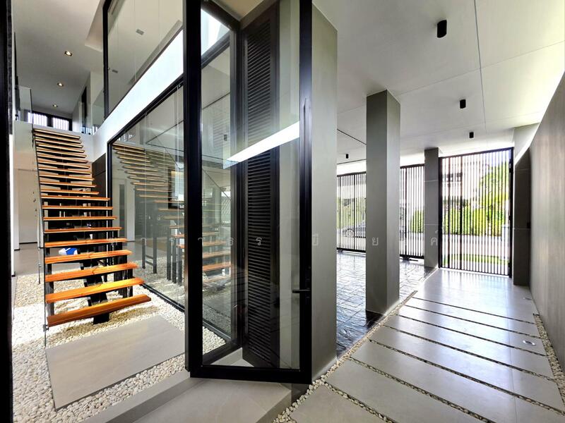 Jomtien Modern Pool Villa, Chon Buri (Pattaya), เลียบชายหาดจอมเทียน, Nong Pru, Bang Lamung (Pattaya), Chon Buri (Pattaya), 5 Bedrooms, 390 sqm, Villa For Rent, by Tharathorn Yuenyong, 60148194 - DDproperty.com