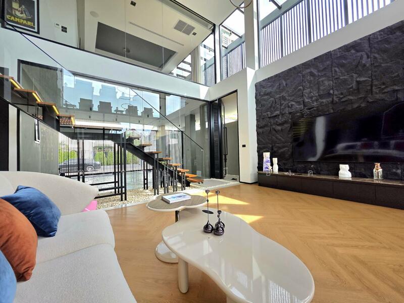 Jomtien Modern Pool Villa, Chon Buri (Pattaya), เลียบชายหาดจอมเทียน, Nong Pru, Bang Lamung (Pattaya), Chon Buri (Pattaya), 5 Bedrooms, 390 sqm, Villa For Rent, by Tharathorn Yuenyong, 60148194 - DDproperty.com