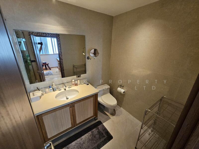 The Emporio Place, Bangkok, 93 Soi Sukhumvit 24, Sukhumvit Road, Khong Tan, Khlong Toei, Bangkok, 1 Bedroom, 90 sqm, Condo For Rent, by BANGKOK PROPERTY AGENTS CO., LTD., 60148403 - DDproperty.com