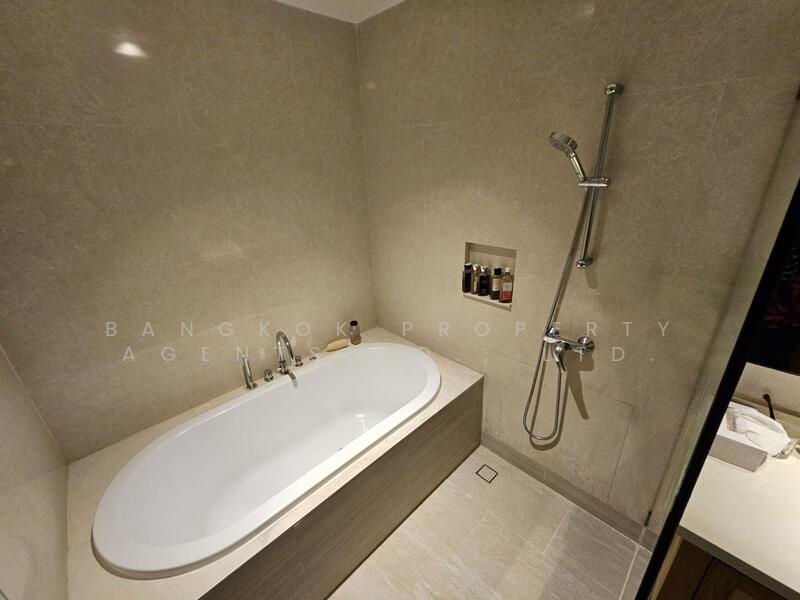 The Emporio Place : ดิ เอ็มโพริโอ เพลส, กรุงเทพ, 93 ซอยสุขุมวิท 24 ถนนสุุขุมวิท, คลองตัน, คลองเตย, กรุงเทพ, 90 ตร.ม., คอนโด ให้เช่า, โดย BANGKOK PROPERTY AGENTS CO., LTD., 60148403 - DDproperty.com