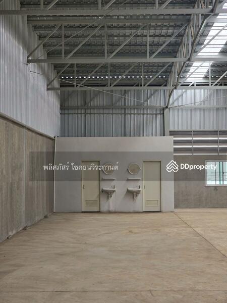 ให้เช่า - ให้เช่า โกดัง โรงงาน เขตอุตสาหกรรมสุรนารี พื้นที่ 1,600 ตรม. (สามารถแบ่งเช่าครึ่งๆได้) โกดังใหม่, นครราชสีมา