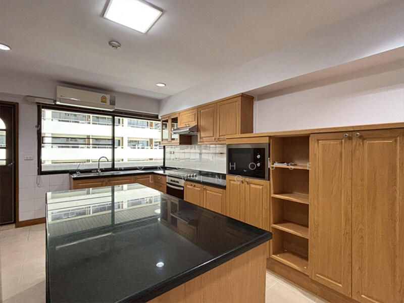 Centre Point Residence Phromphong : เซ็นเตอร์พ้อยท์ เรสซิเด้นซ์ พร้อมพงษ์, กรุงเทพ, ซ.สุขุมวิท39, คลองตันเหนือ, วัฒนา, กรุงเทพ, 325 ตร.ม., คอนโด ให้เช่า, โดย Bangkok House Living, 60148478 - DDproperty.com