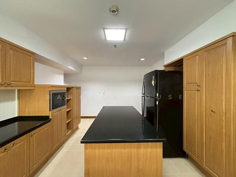 Centre Point Residence Phromphong : เซ็นเตอร์พ้อยท์ เรสซิเด้นซ์ พร้อมพงษ์, กรุงเทพ, ซ.สุขุมวิท39, คลองตันเหนือ, วัฒนา, กรุงเทพ, 325 ตร.ม., คอนโด ให้เช่า, โดย Bangkok House Living, 60148478 - DDproperty.com