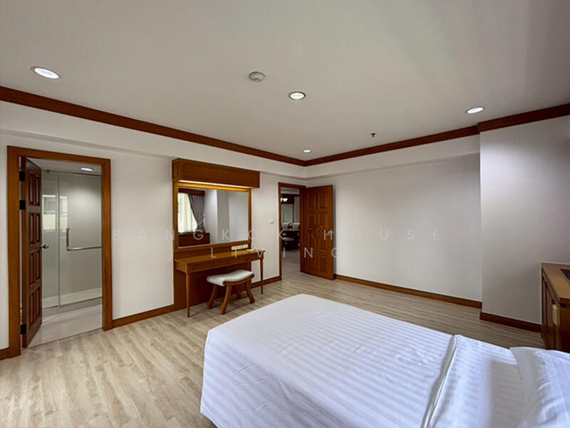 Centre Point Residence Phromphong : เซ็นเตอร์พ้อยท์ เรสซิเด้นซ์ พร้อมพงษ์, กรุงเทพ, ซ.สุขุมวิท39, คลองตันเหนือ, วัฒนา, กรุงเทพ, 325 ตร.ม., คอนโด ให้เช่า, โดย Bangkok House Living, 60148478 - DDproperty.com