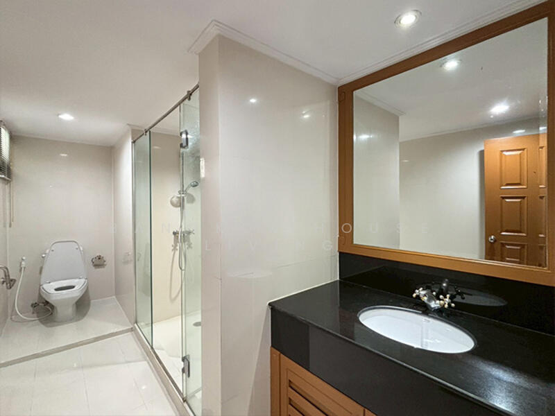 Centre Point Residence Phromphong : เซ็นเตอร์พ้อยท์ เรสซิเด้นซ์ พร้อมพงษ์, กรุงเทพ, ซ.สุขุมวิท39, คลองตันเหนือ, วัฒนา, กรุงเทพ, 325 ตร.ม., คอนโด ให้เช่า, โดย Bangkok House Living, 60148486 - DDproperty.com