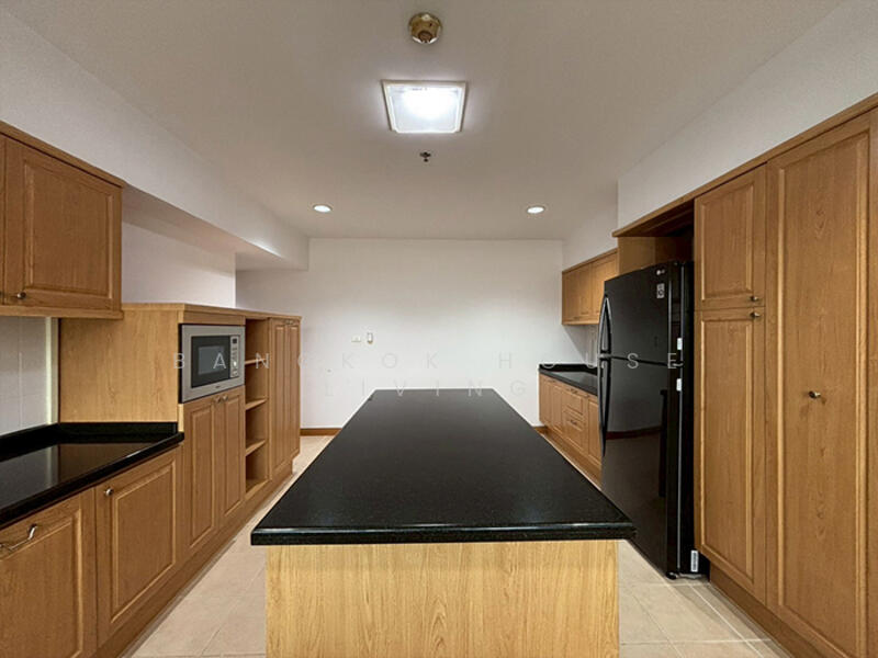 Centre Point Residence Phromphong : เซ็นเตอร์พ้อยท์ เรสซิเด้นซ์ พร้อมพงษ์, กรุงเทพ, ซ.สุขุมวิท39, คลองตันเหนือ, วัฒนา, กรุงเทพ, 325 ตร.ม., คอนโด ให้เช่า, โดย Bangkok House Living, 60148486 - DDproperty.com