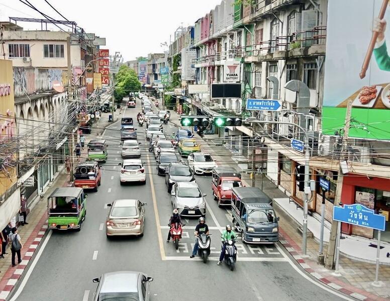 ขาย อาคารพาณิชย์ 4 ชั้น ติดถนนลาดพร้าววังหิน เนื้อที่ 36 ตรว. เนื้อที่ใช้สอย 512 ตรม., Bangkok, Lat Phrao, Lat Phrao, Bangkok, , 512 sqm, Shophouse For Sale, by Korn Thiptharat, 60148728 - DDproperty.com