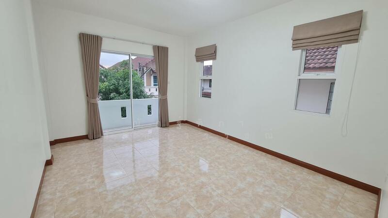 ขาย - หมู่บ้านสุขประยูรปาร์ค ถนนสุขประยูร ตำบลนาป่า อำเภอเมือง ชลบุรี, ชลบุรี