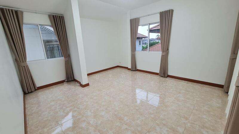 ขาย - หมู่บ้านสุขประยูรปาร์ค ถนนสุขประยูร ตำบลนาป่า อำเภอเมือง ชลบุรี, ชลบุรี