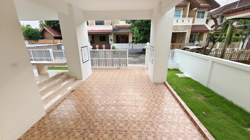 ขาย - หมู่บ้านสุขประยูรปาร์ค ถนนสุขประยูร ตำบลนาป่า อำเภอเมือง ชลบุรี, ชลบุรี