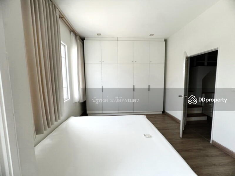ให้เช่า - Golden Town Sathorn : โกลเด้น ทาวน์ สาทร, กรุงเทพ