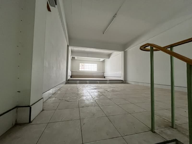 หมู่บ้านสุขอารีย์วิลล่า 2 ถ.เพชรเกษม-หาดเจ้าสำราญ ต.โพไร่หวาน อ.เมือง จ.เพชรบุรี, Phetchaburi, 33/2 หมู่ที่ 2 เพชรเกษม-หาดเจ้าสำราญ, Pho Rai Wan, Muang Phetchaburi, Phetchaburi, , 160 sqm, Shophouse For Sale, by สุชาติ, 60148951 - DDproperty.com