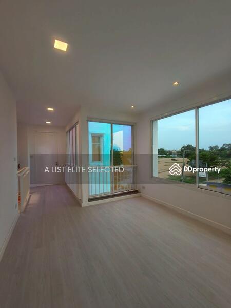 ให้เช่า - Pool Villa by Krating Lai Beach, ชลบุรี