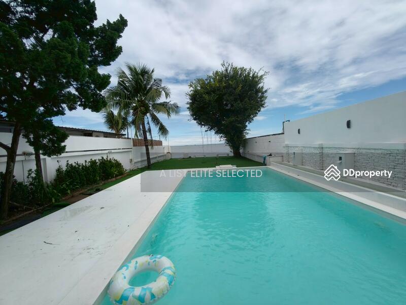 ให้เช่า - Pool Villa by Krating Lai Beach, ชลบุรี