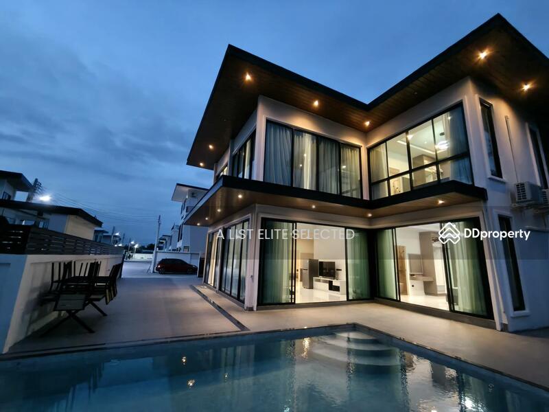 For Rent - 2-Storey Pool Villa in Huay Yai, Chon Buri