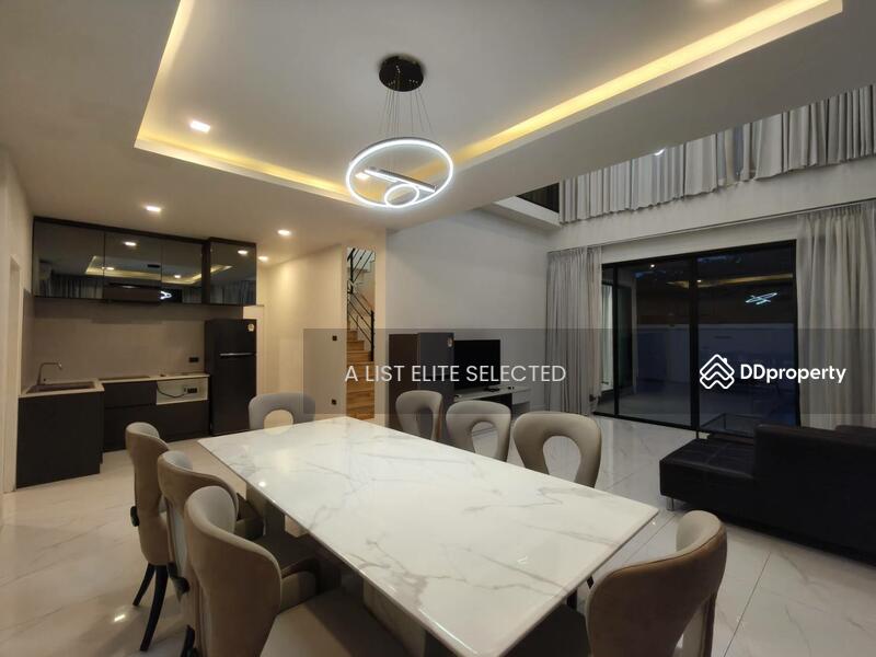 For Rent - 2-Storey Pool Villa in Huay Yai, Chon Buri