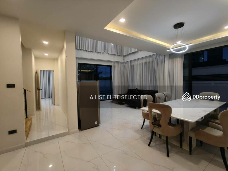 For Rent - 2-Storey Pool Villa in Huay Yai, Chon Buri
