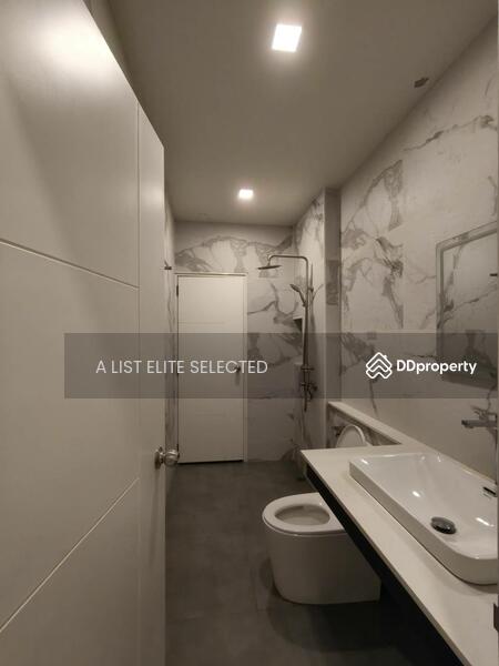 For Rent - 2-Storey Pool Villa in Huay Yai, Chon Buri