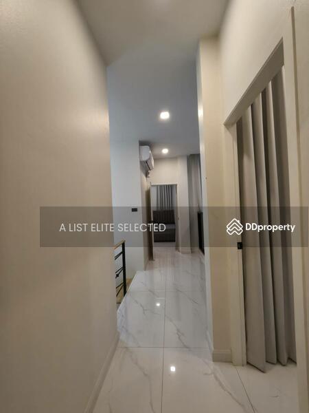 For Rent - 2-Storey Pool Villa in Huay Yai, Chon Buri