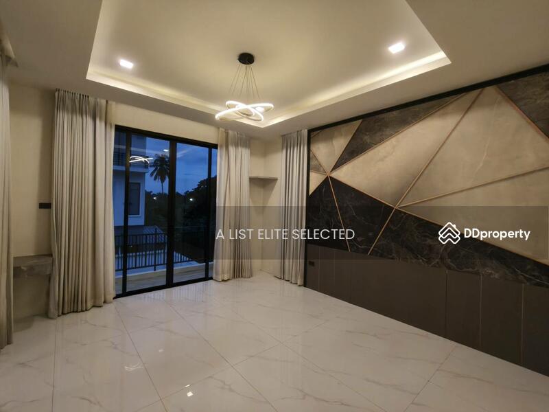 For Rent - 2-Storey Pool Villa in Huay Yai, Chon Buri