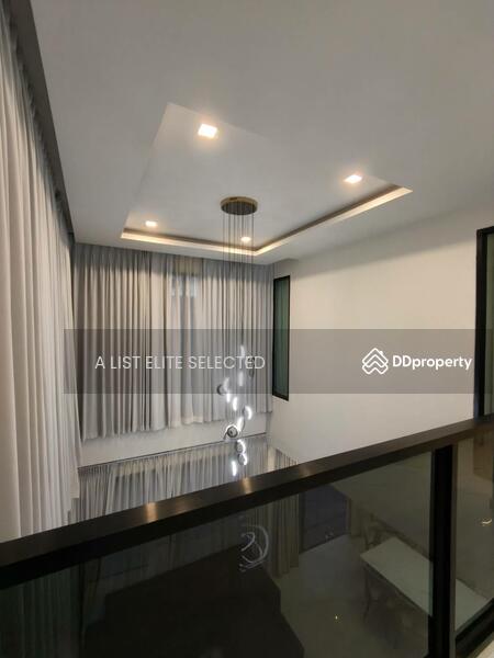 For Rent - 2-Storey Pool Villa in Huay Yai, Chon Buri