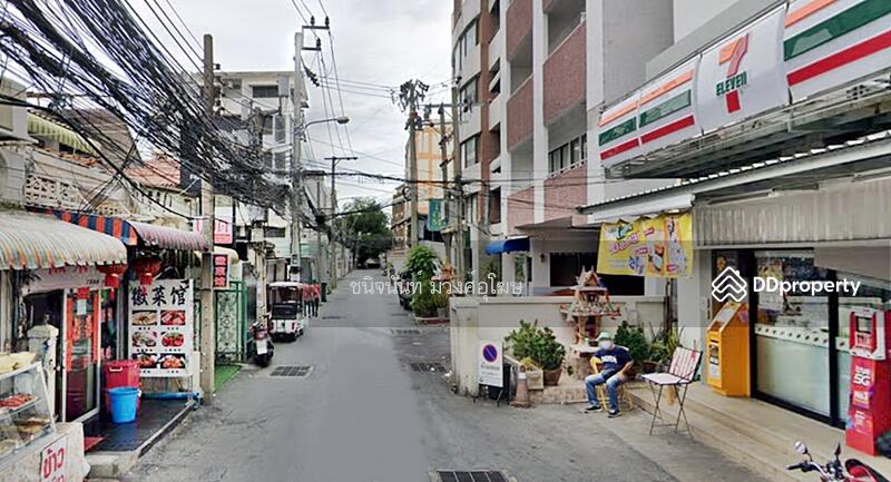 ให้เช่า - พื้นที่ให้เช่าเชิงพาณิชย์ย่านห้วยขวาง 750 ตรม. ใกล้ M9 Square, กรุงเทพ
