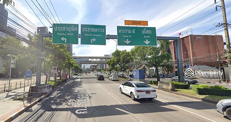ให้เช่า - พื้นที่ให้เช่าเชิงพาณิชย์ย่านห้วยขวาง 750 ตรม. ใกล้ M9 Square, กรุงเทพ