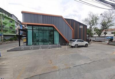 ขาย - ขายที่ดิน 538 ตารางวา ทำเลดีหัวมุมถนน ในซอยสุขุมวิท 101, กรุงเทพ