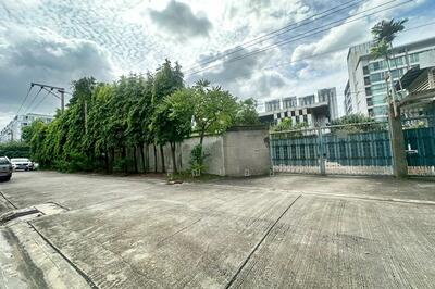 ขาย - ถนนสุขุมวิท ซอยสิริวานิช แขวงพระโขนงใต้, กรุงเทพ