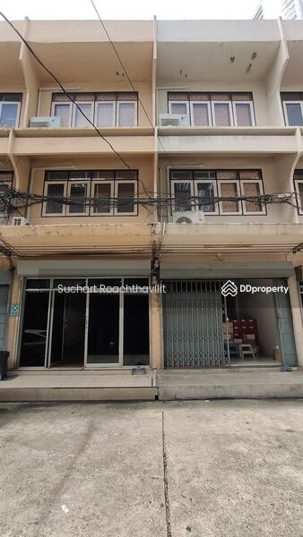 For Rent - Double Shophouse for Rent, 3 storey, size 28 tarangwah @Phromphong area, Bangkok