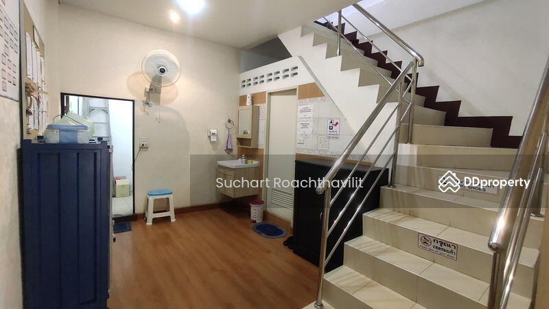 For Rent - Double Shophouse for Rent, 3 storey, size 28 tarangwah @Phromphong area, Bangkok