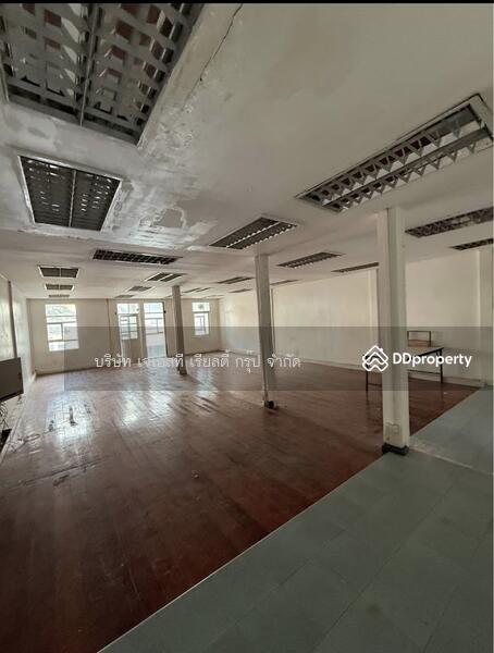 ให้เช่า - Phahon Yothin Commercial Building, กรุงเทพ