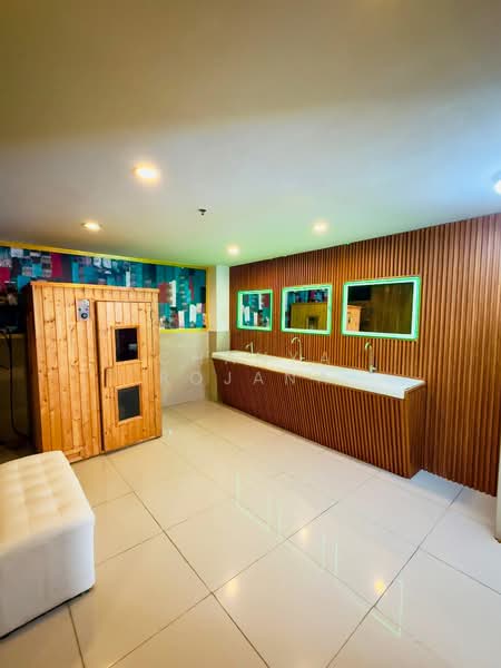 The Grand Jomtien Pattaya Beach : เดอะ แกรนด์ จอมเทียน พัทยา บีช, ชลบุรี, 555/1465 หมู่ที่ 12, หนองปรือ, บางละมุง, ชลบุรี, 44 ตร.ม., คอนโด ขาย, โดย Chanya Rojana, 60149773 - DDproperty.com