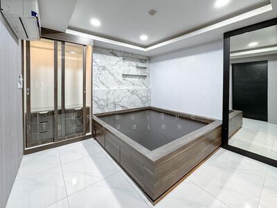 ขาย - The Kris Ratchada 17 : เดอะ คริส รัชดา 17, กรุงเทพ