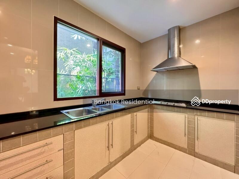 For Rent - Baan Sukhumvit 18, Bangkok