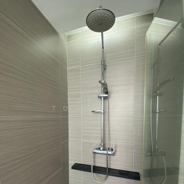 Siri At Sukhumvit, Bangkok, 902 Sukhumvit Road, Phra Kanong, Khlong Toei, Bangkok, 2 Bedrooms, 70 sqm, Condo For Rent, by Isika Tonkham, 60150655 - DDproperty.com